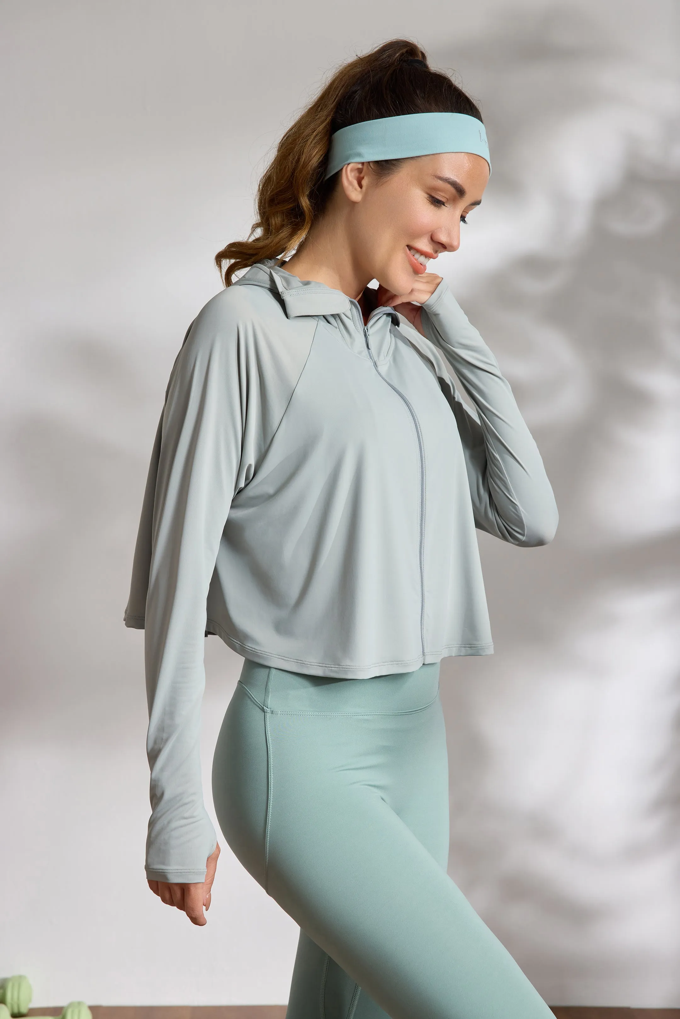 Summer Essential UV Jacket UPF 50 , Block 98% UV Rays ( Free Size )