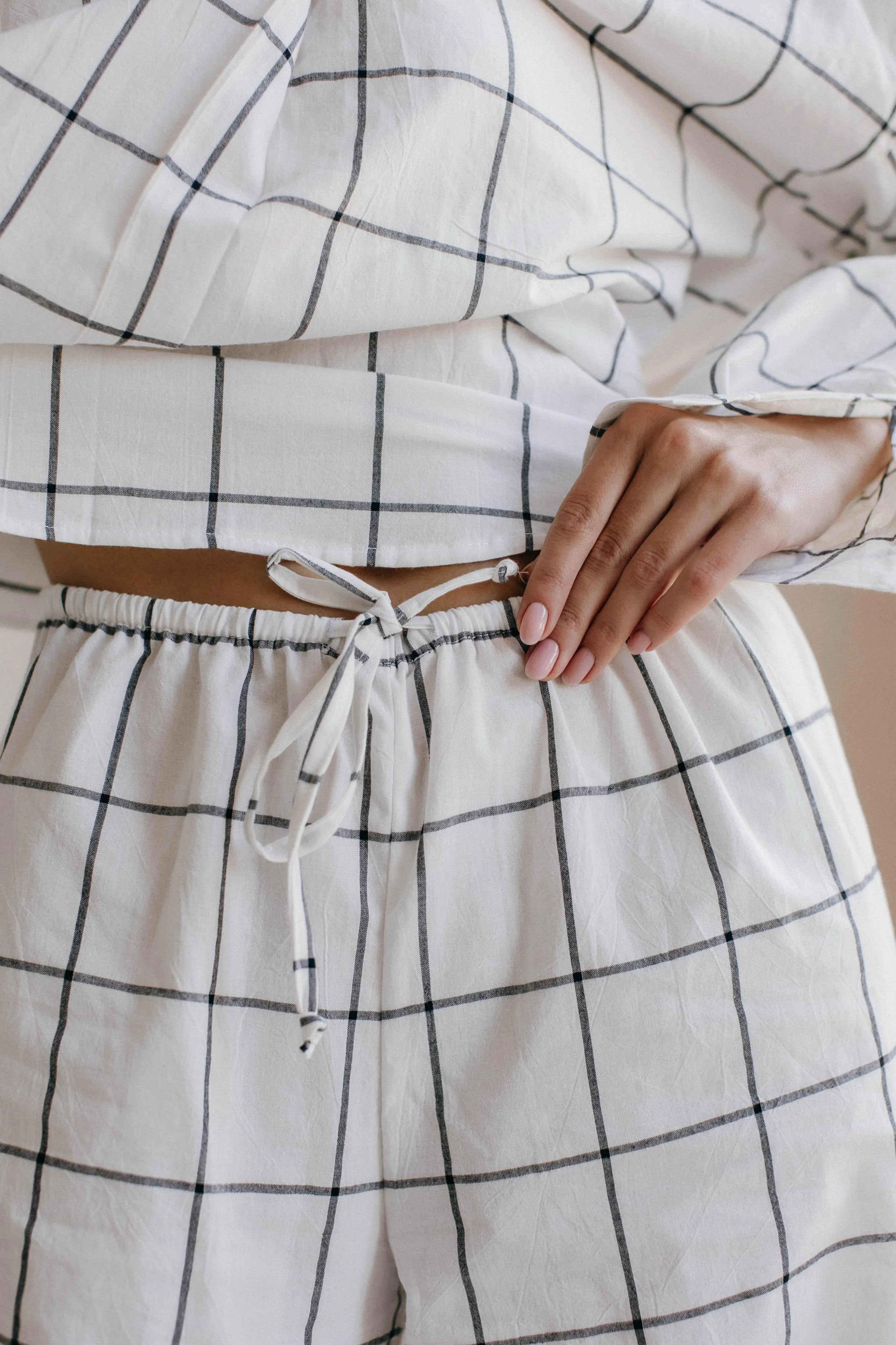 Women's Pajama Set – Gridded White